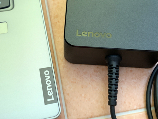 良品 Lenovo X270 Corei7 Ram16gb Office付き ④