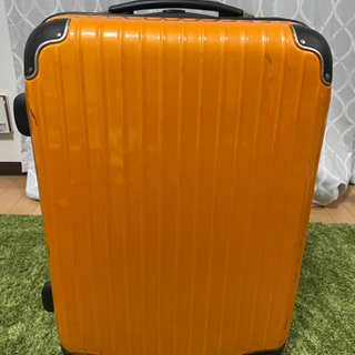 【ネット決済】オレンジ色のスーツケースどうですか^ ^→最終値下げ