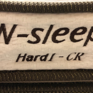 ニトリ　宮付き（コンセント有）セミダブルベッド