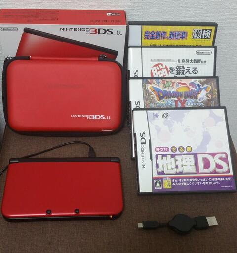 任天堂 3DS LL レッドブラック ケース ゲームソフト 充電器