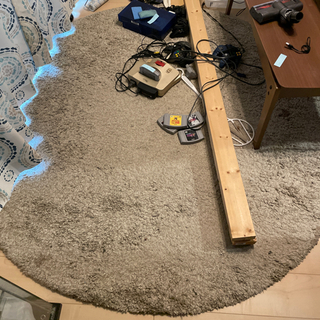 IKEAの丸いマット カーペット