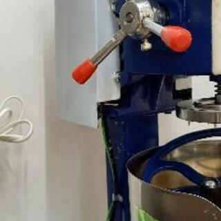 お話し中です。業務用電動かき氷機【ふわふわかき氷機】