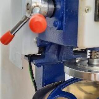お話し中です。業務用電動かき氷機【ふわふわかき氷機】