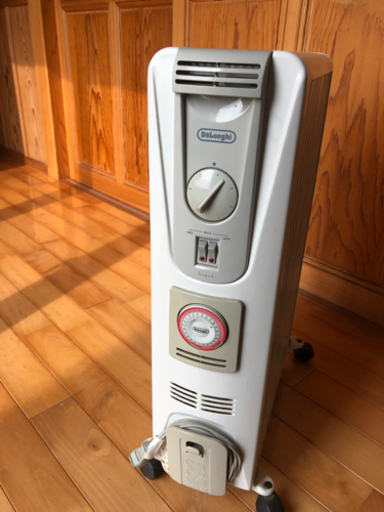 delonghi オイルヒーター 6375円