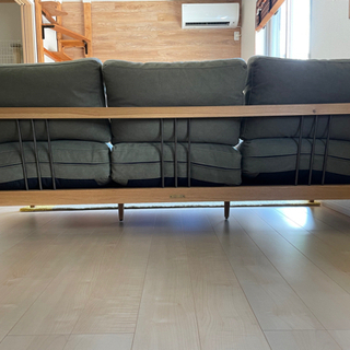 アデペシュ　ソロ　三人掛けソファ