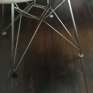 イームズ　アームシェルチェア