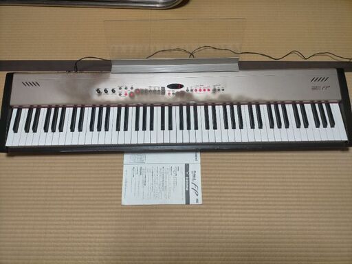 電子ピアノ　ローランドFP−5
