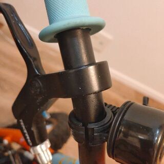 走行5キロ以内★ヨツバサイクル★18インチ ★ラムネブルー 