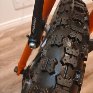 走行5キロ以内★ヨツバサイクル★18インチ ★ラムネブルー 