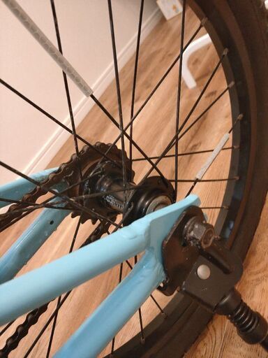 走行5キロ以内☆ヨツバサイクル☆18インチ トップ ☆ラムネブルー 