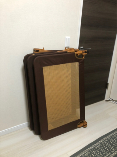 ポータブルベッドガードS（ブラウン）ベッド用 ハイタイプ セーフティグッズ ガード セーフティ 転倒防止 布団ズレ防止 アジル 柵