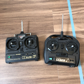 ラジコン　2台セット