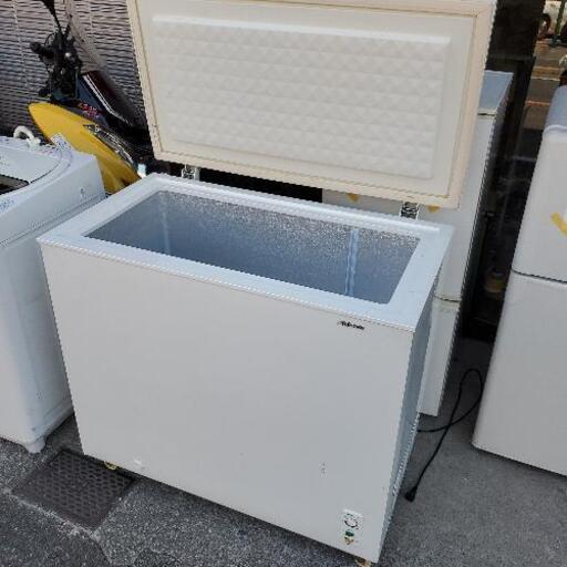 大売り出し!アビテラックス 205㍑冷凍庫 上開き ACF-205C 2013年