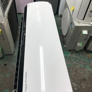 2016 Hitachi 10 畳。 2016 Hitachi 10 畳。 無料のエアコンの設置