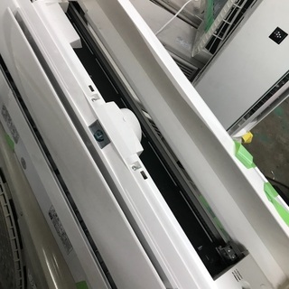 2018 Hitachi 6 畳。 無料のエアコンの設置