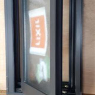 中古半開き小窓2タイプ 中古半開き小窓2タイプ 【公式通販】