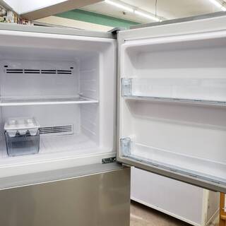 八6357【送料込み】HITACHI 2018年製 冷凍冷蔵庫 230L 🍀HITACHI / 日立🍀 230L 冷蔵庫 2018年 R-3JA