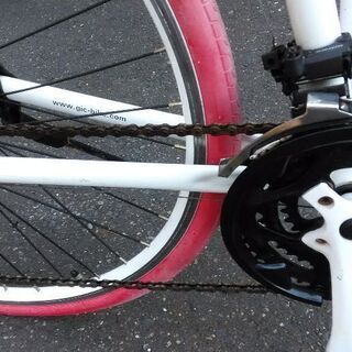 《売約済み》《市内配達無料》《防犯登録料込み》中古車　フェラーリ　いろいろ新品パーツ　3x7段切り替え　700x28