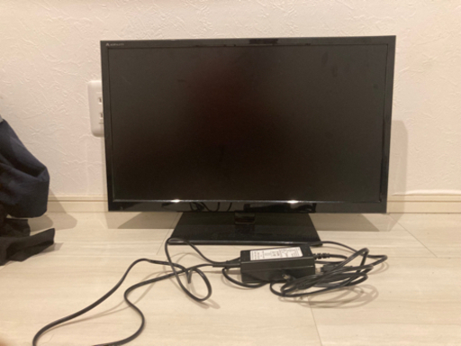 テレビ目立つ傷無し画面割れ無し