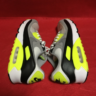 取引終了NIKE ナイキ エアマックス 90 展示品 ホワイト グレー