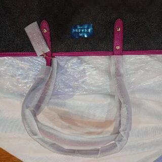 クリスマスプレゼントなどに 入学祝い、卒業祝に ピンク！コーチ