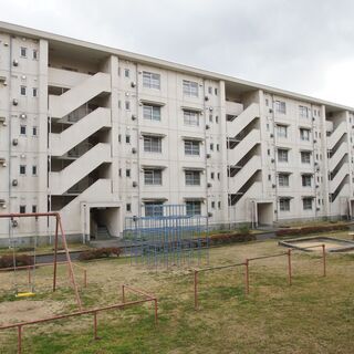 敷金・礼金なし！仲介料のみで入居可能です！サンコーポラス武雄　Ⅰ...