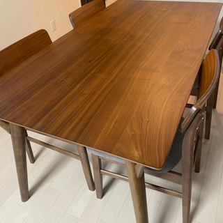 ニトリ　ダイニングテーブル　美品