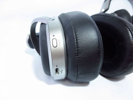 【イヤーパッド交換済】SONY ソニー ワイヤレスヘッドホン MDR-HW700