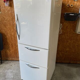 M0702　日立　冷蔵庫　265L　2010年