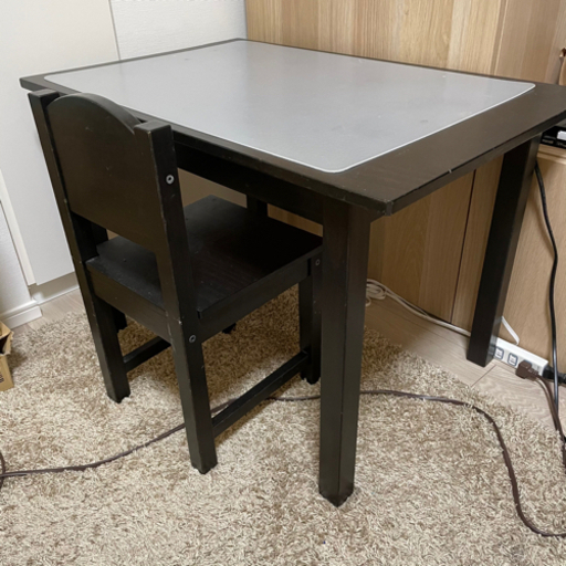 Ikea Sundvik スンドヴィーク 子供用デスクセットキッズデスクキッズチェア Chandni 西葛西のキッズ用品 ベッド 家具 の中古あげます 譲ります ジモティーで不用品の処分