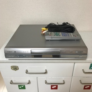 2002年製 シャープDVDビデオレコーダー「DV-SR100」