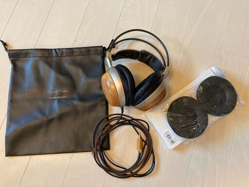 ＜＜限定生産 2000台＞＞　ATH-W10LTD　audio-technica ダイナミック型ヘッドホン　付属品全てあり