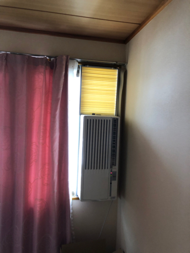 【ハイアール窓用エアコン】リモコン付き