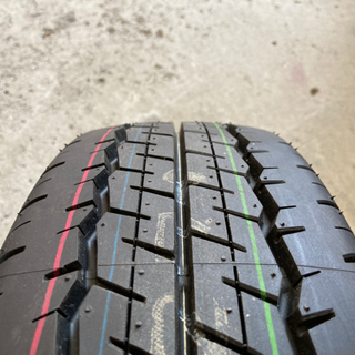 2021年製 新品　DUNLOP 195/80R15 LT 4本