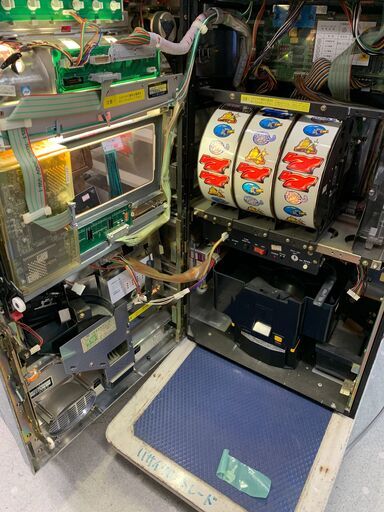☆来店限定☆□パチスロ実機 オリンピア 不二子2 コイン不要機内蔵 