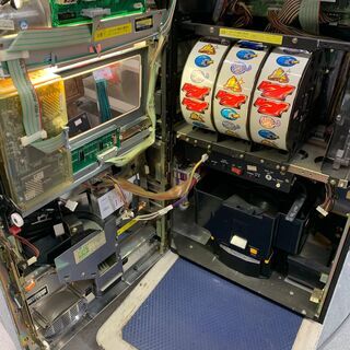 ★来店限定★□パチスロ実機　オリンピア　不二子2　コイン不要機内蔵　設定キー・ドアキー付き