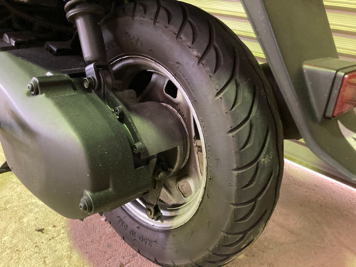 売約済】100cc 実働 自賠責2年半年付き BT新品 バリ溝 スズキ CE13A