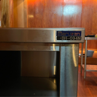 MARUZEN 扉付きテーブル