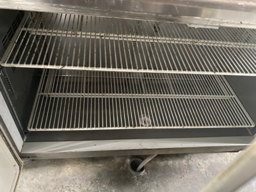 交渉中　コールドテーブル150×60×70