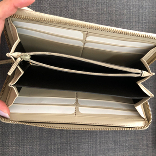 GUCCI‼︎ ラウンドファスナー長財布(付属品全部あり)