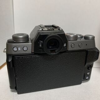 Fujifilm X-T200ダークシルバー+XC15-45