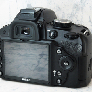 2416万画素○Wi-Fi転送○初心者向け○ガイドモード○ニコン D3200
