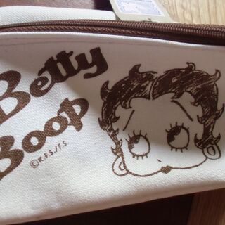 【取引成立】●無料● ベティちゃん Betty Boop ポーチ...