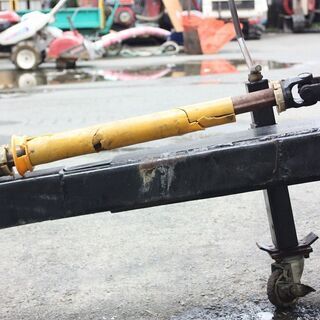 SOLD OUT】タカキタ 肥料散布機 マニアスプレッダ DH1001 牽引式