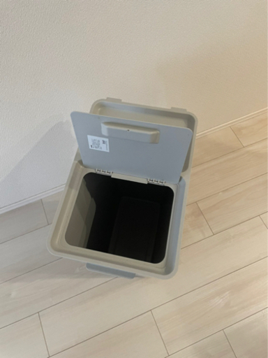 Ikea ゴミ箱hallbar ホルバル Haru 塚口の家具の中古あげます 譲ります ジモティーで不用品の処分 Ikea ゴミ箱hallbar ホルバル Haru 塚口の家具の中古あげます 譲ります ジモティーで不用品の処分