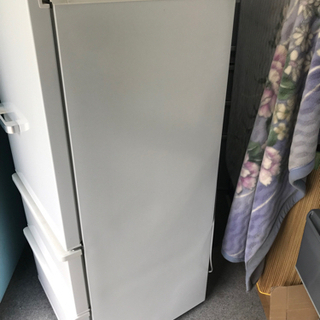 最終値下げ AQUA 2018年製 272L 3ドア ノンフロン冷凍冷蔵庫 アクア