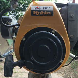 KOMATSU Robin EC10 タンピング 基礎打ち ジャンク KOMATSU Robin EC10 タンピング 基礎打ち ジャンク