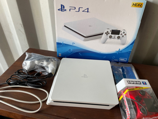 PS4美品⭐️コントローラーももう一個セットで✨