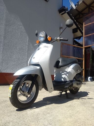 フロントタイヤ、バッテリー新品!ホンダ!トゥデイ!