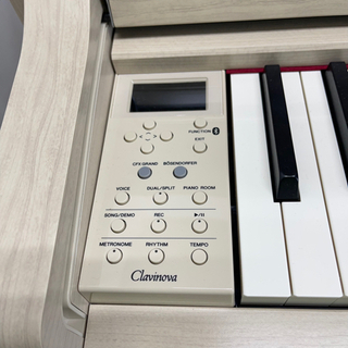 電子ピアノ　ヤマハ　CLP-645WA 2017年製